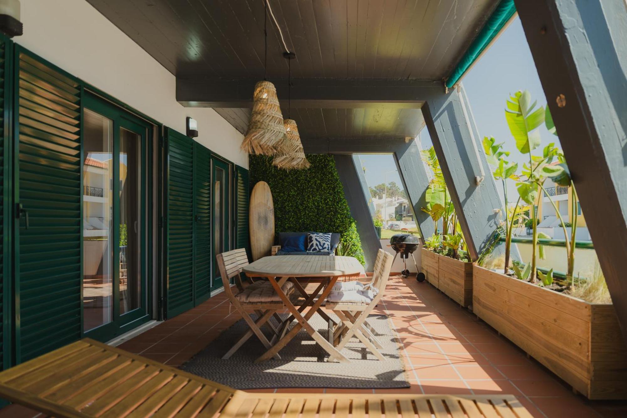 Surf Guesthouse - 7Min Walk To The Beach Pataias Exterior foto