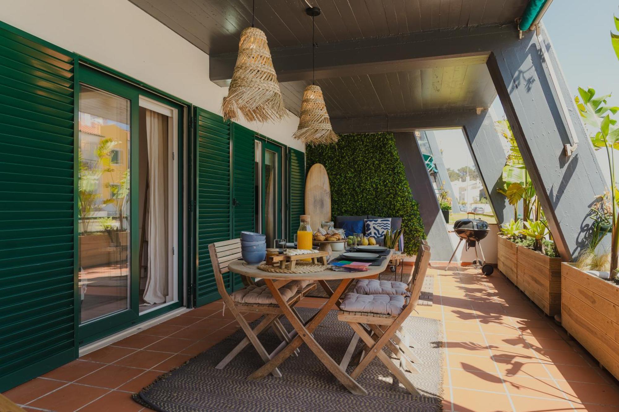Surf Guesthouse - 7Min Walk To The Beach Pataias Exterior foto
